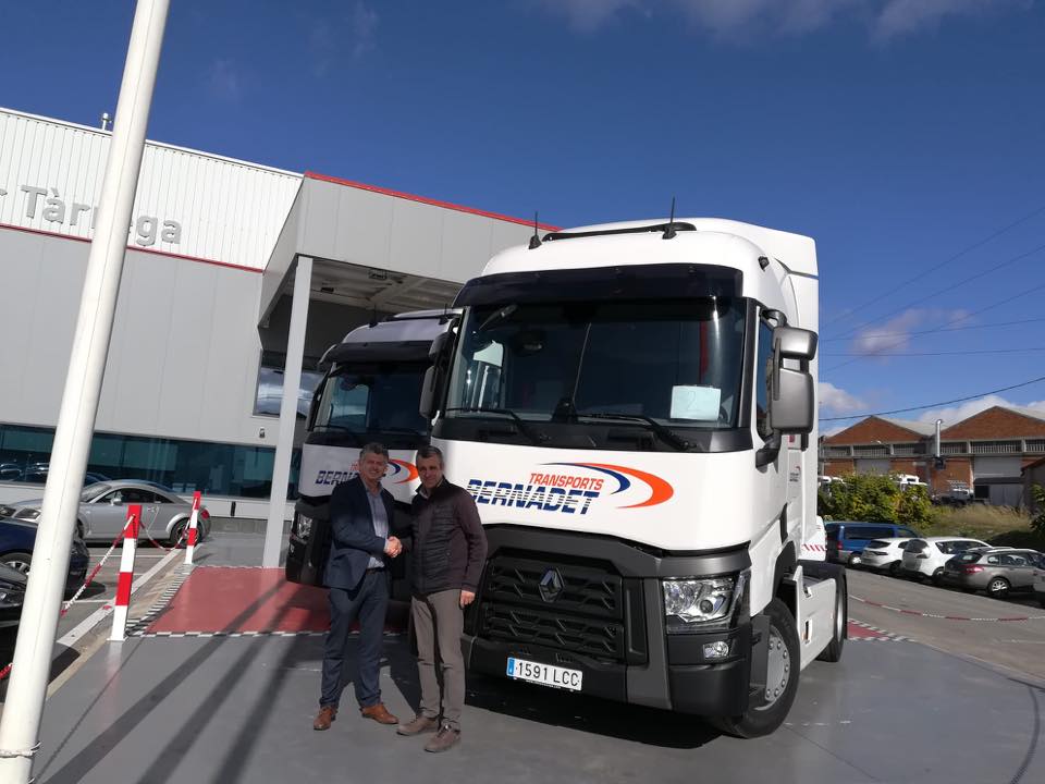 Nueva Entrega de vehículos de Motor Tàrrega a la empresa Transports Bernadet