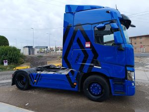 RENAUL TRUCKS T520